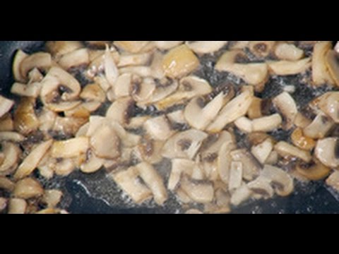 How to fry mushrooms in a pan