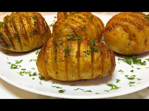 Harmonica potato in the oven with cheese, chicken or bacon