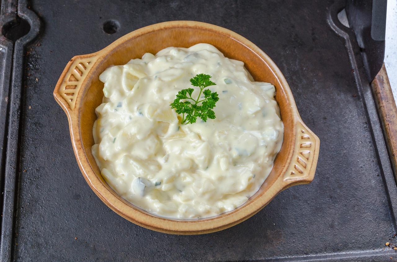 Hjemmelavet mayonnaisesalat