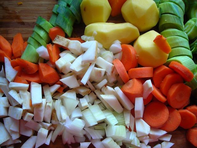 Photo des ingrédients pour le bouillon de légumes