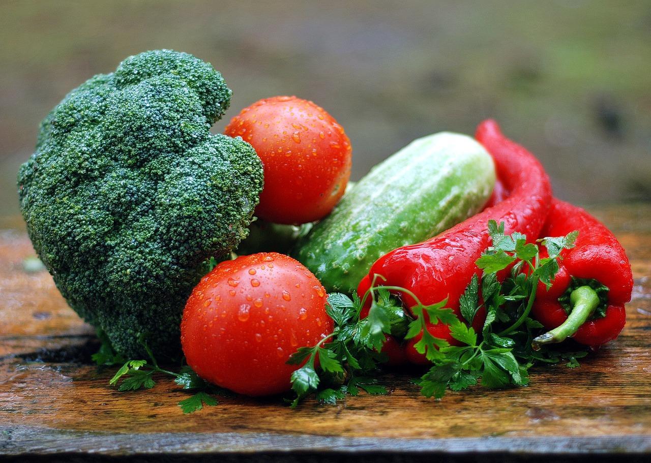 Hvordan man laver blandede grøntsager til vinteren